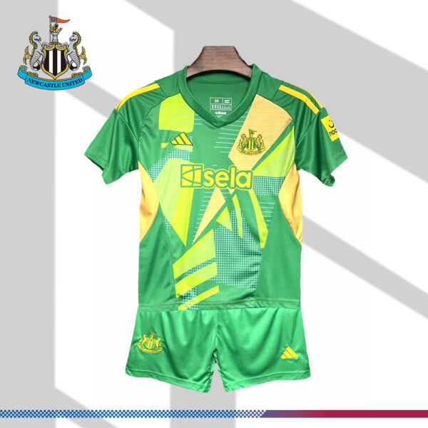 2024/2025 Newcastle United Goalkeeper Football Shirt （Kids Kit）