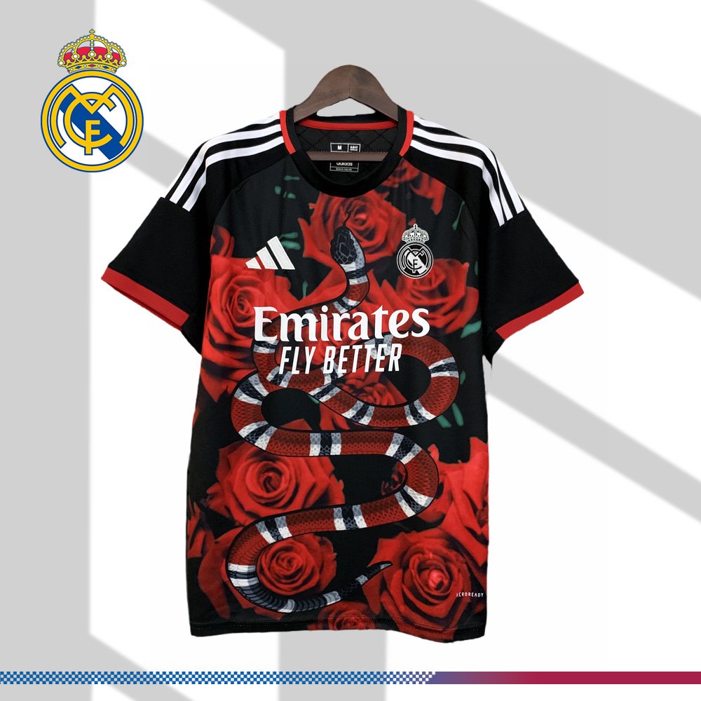 1-035452e2e0 2025/2026 Real Madrid Special Edition Football Shirt (Fan Edition) - Image 1