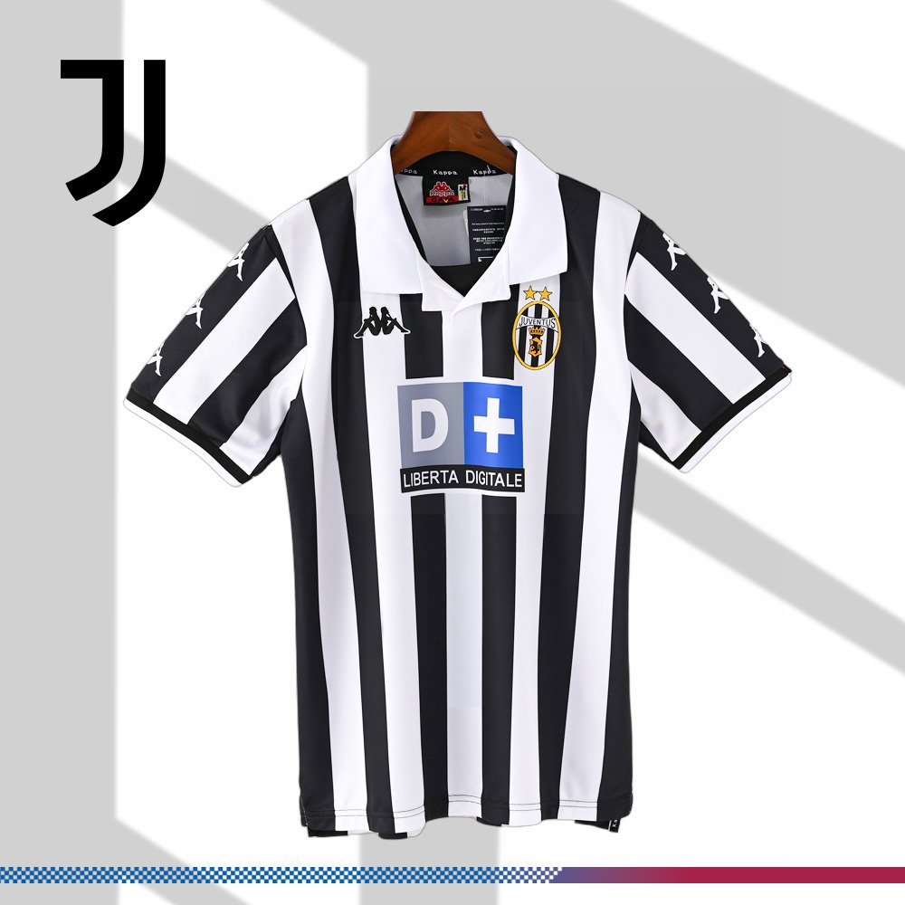 1a6233db5d-0710049e9a 1999/2000 Juventus Home Retro Football Shirt - Image 1