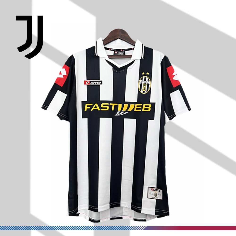 2f3cf77c26-07062564dc 2001/2002 Juventus Home Retro Football Shirt - Image 1
