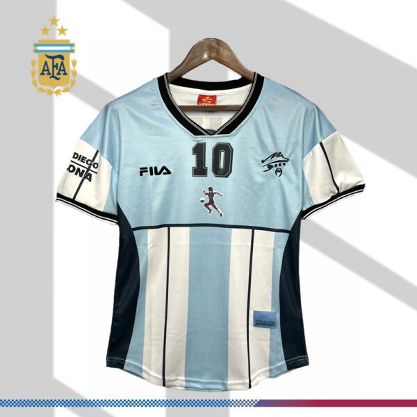 2001 Argentina Diego Maradona commemorative jersey