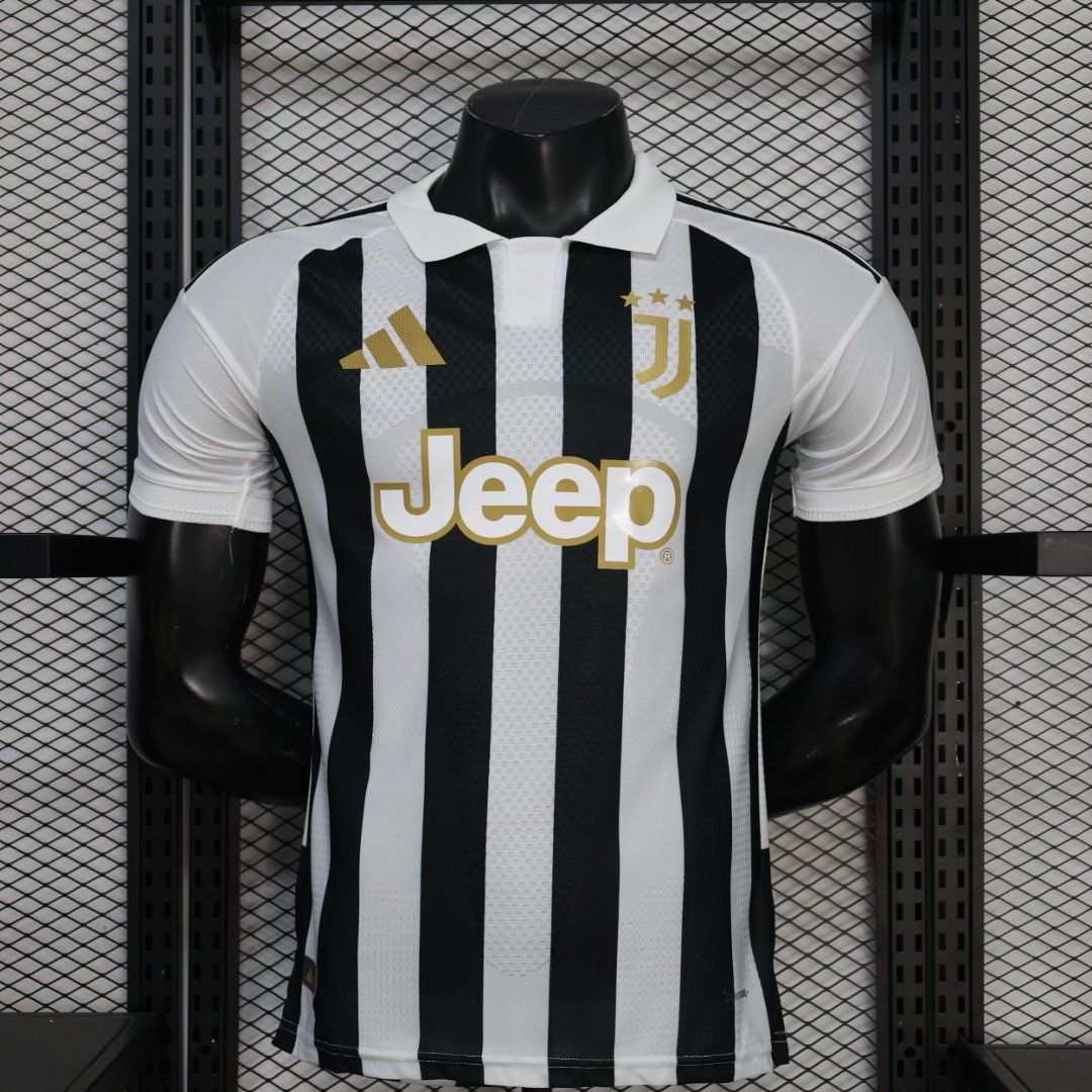 4e036edd-135408719f 2026/2027 Juventus Home Football Shirt (Player version) - Image 1
