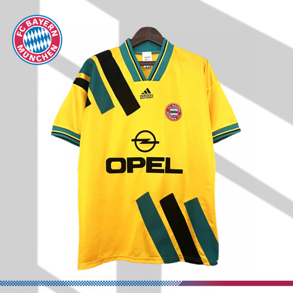 1993/1995 Bayern Munich Retro Football Shirt