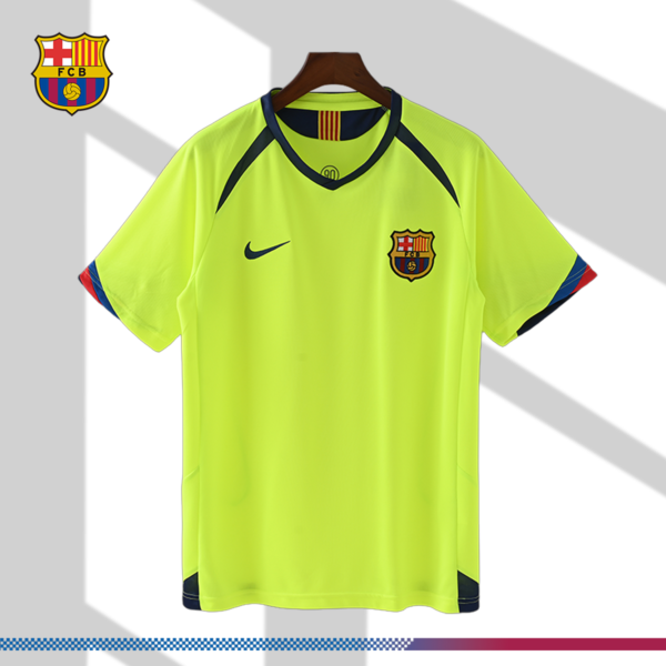 2005/2006 Barcelona Away Retro Football Shirt