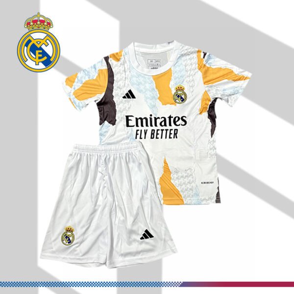 2024/2025 Real Madrid Pre-match Training Football Kids Kit