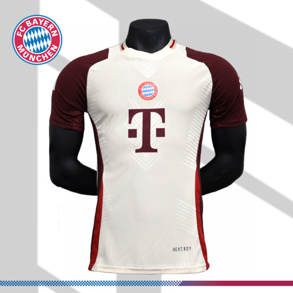 2024/2025 Bayern Munich Training Football Shirt (Player Edition)