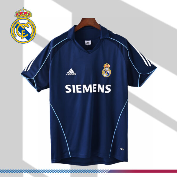 2005/2006 Real Madrid Away Retro Football Shirt