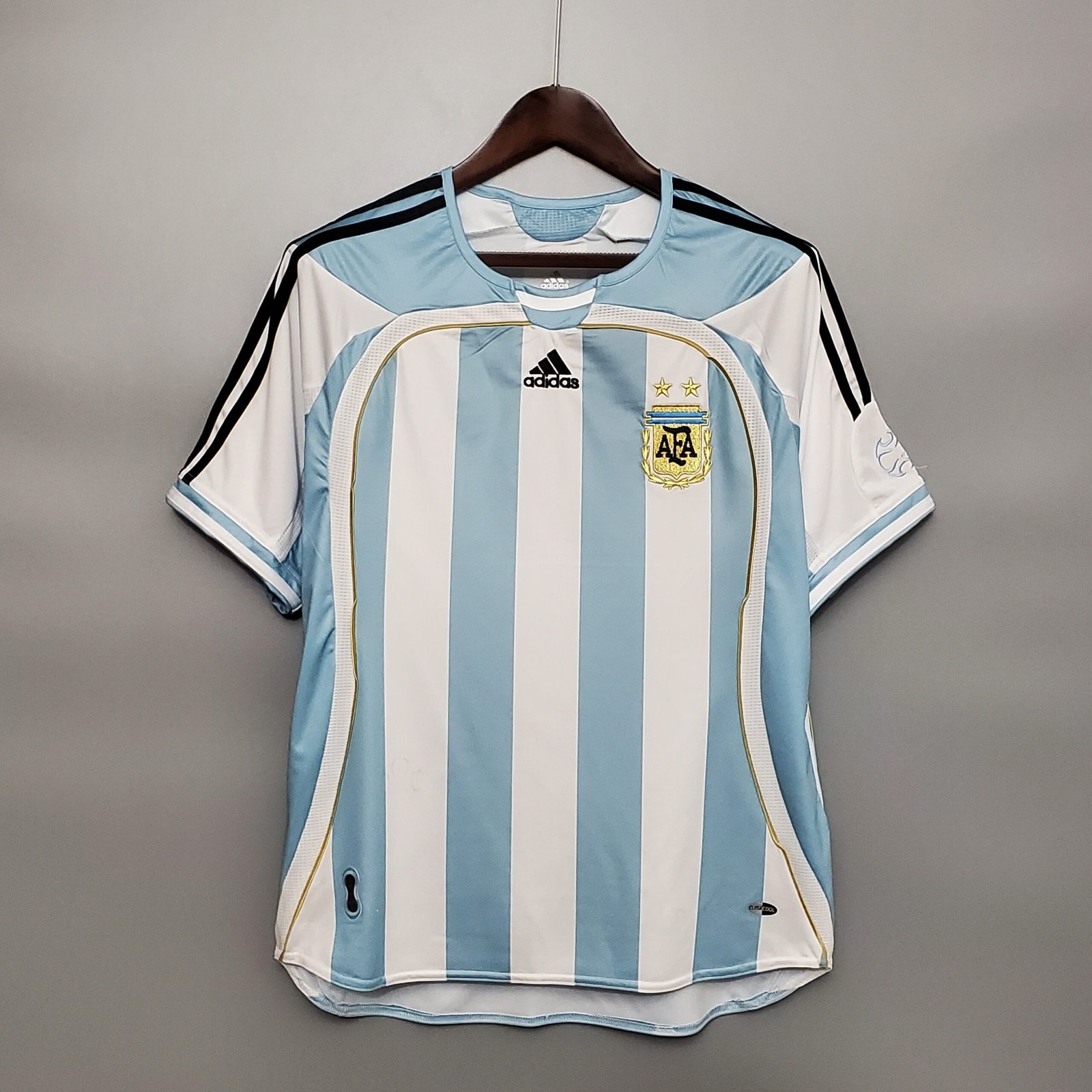 deb41985-010754804c 2006 Argentina World Cup Home Retro Football Shirt - Image 1