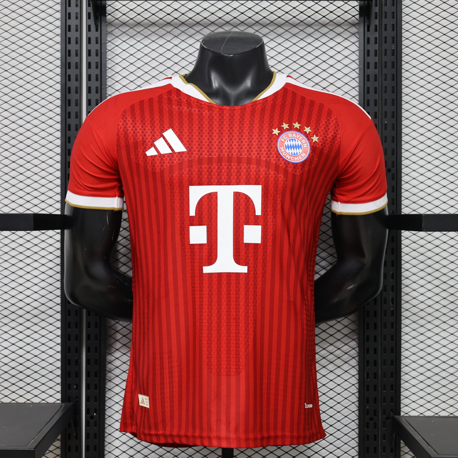 e80fa4f9-1522408f07 2026/2027 Bayern Munich Home Football Shirt (Player Edition) - Image 1