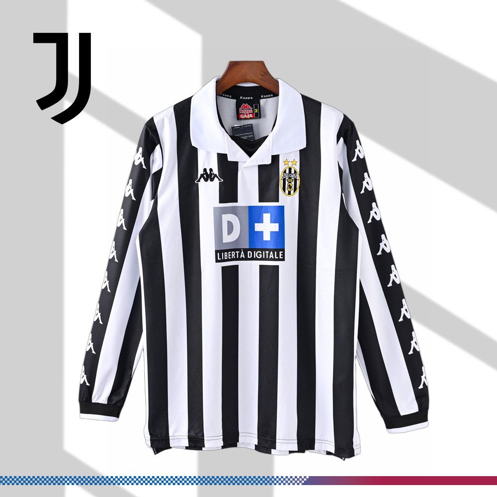 f5dc9d8ca9-070901aa58 1999/2000Juventus Home Retro Football Shirt (long sleeves) - Image 1